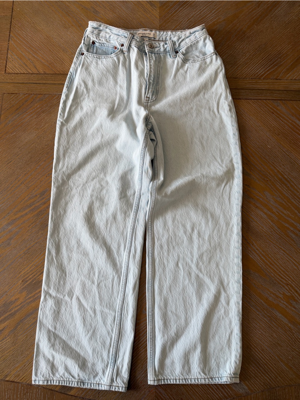Abercrombie The Loose High Rise Jeans 26 Light Wash Baggy Wide Leg